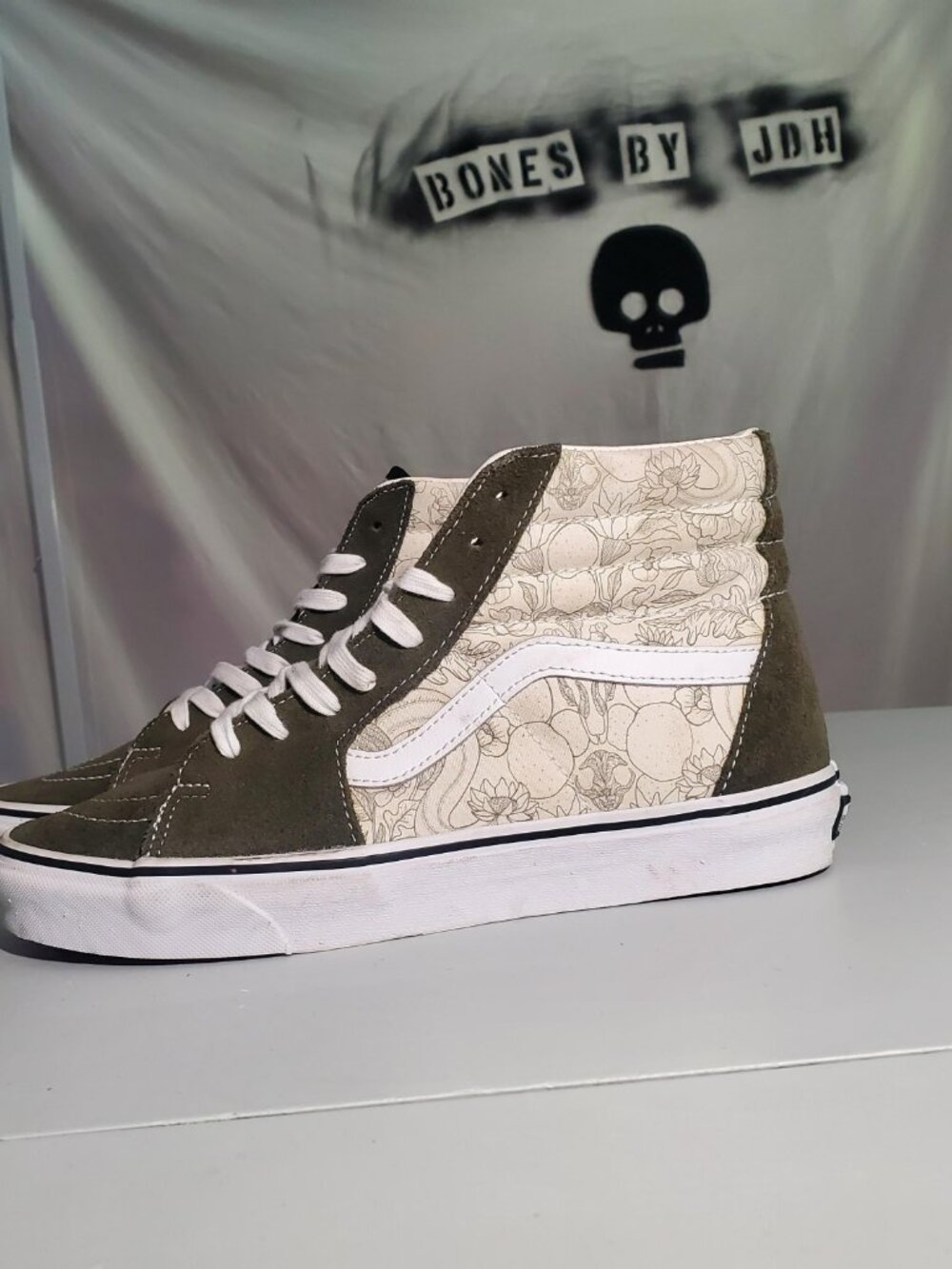 Vans Sk8-Hi Olive Suede/Floral Botanical Sz 9.5mens/11 womens - shipping incl - Picture 5 of 16